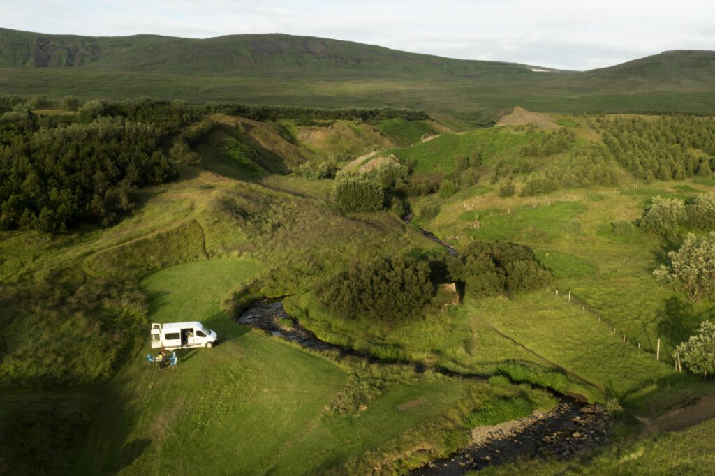 beautiful landscapes iceland while travelling